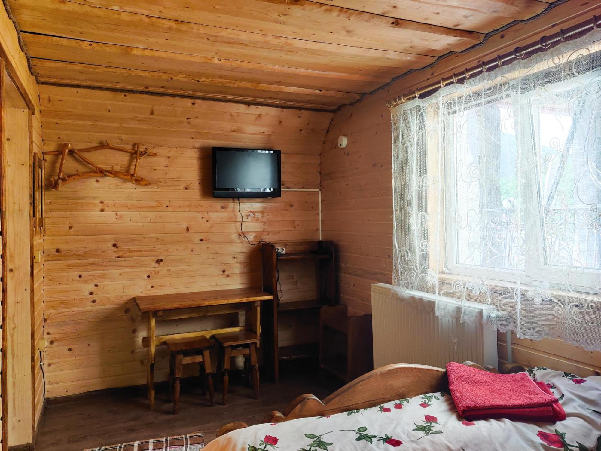 "У Яслигана" Hotel Pilipets ภายนอก รูปภาพ