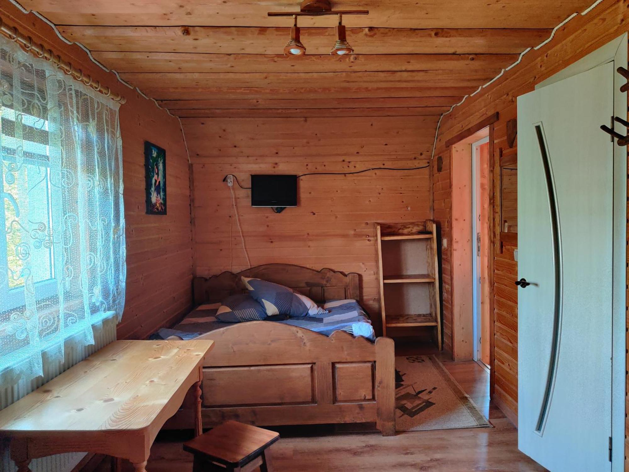 "У Яслигана" Hotel Pilipets ภายนอก รูปภาพ